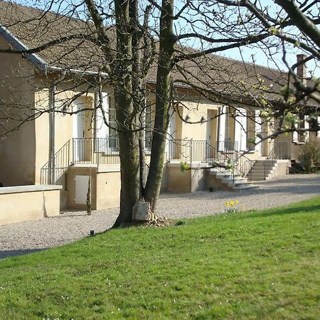 Ferienwohnung Les Communs Du Manoir Écully Exterior foto