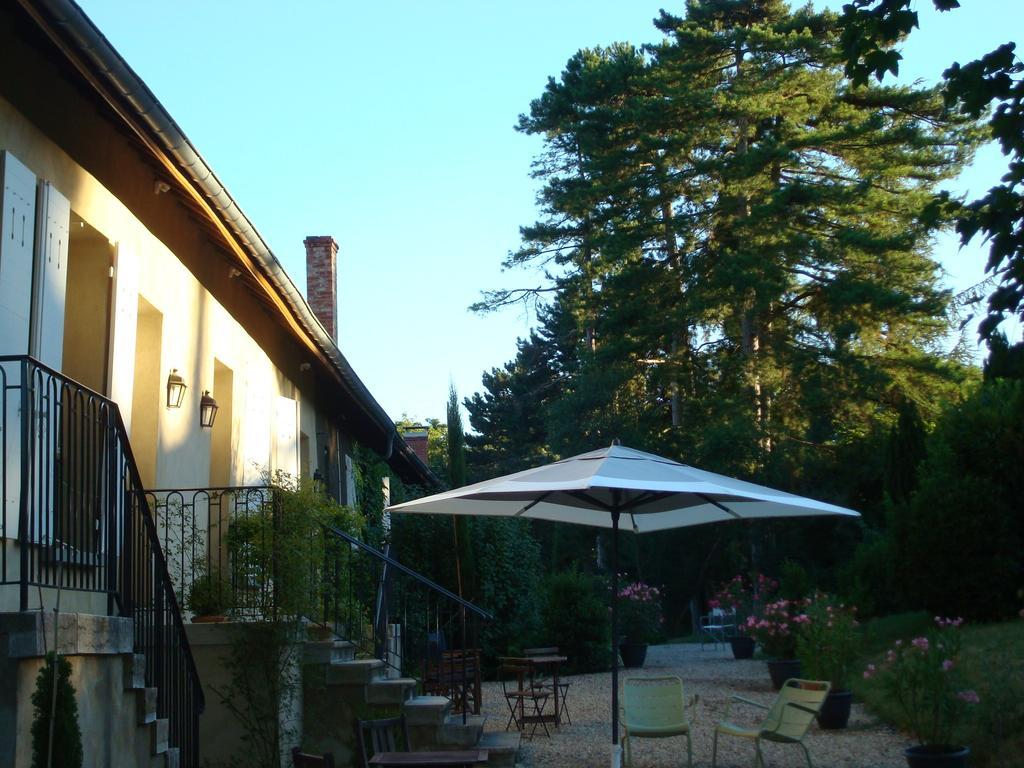 Ferienwohnung Les Communs Du Manoir Écully Zimmer foto