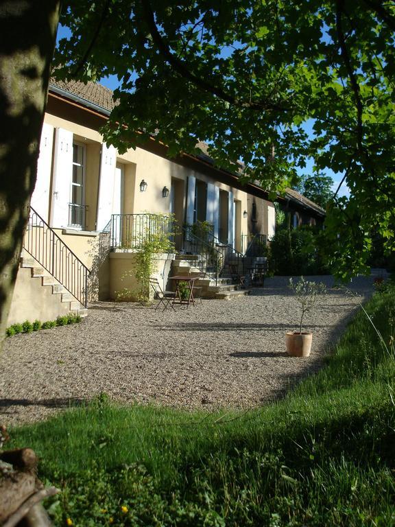 Ferienwohnung Les Communs Du Manoir Écully Exterior foto